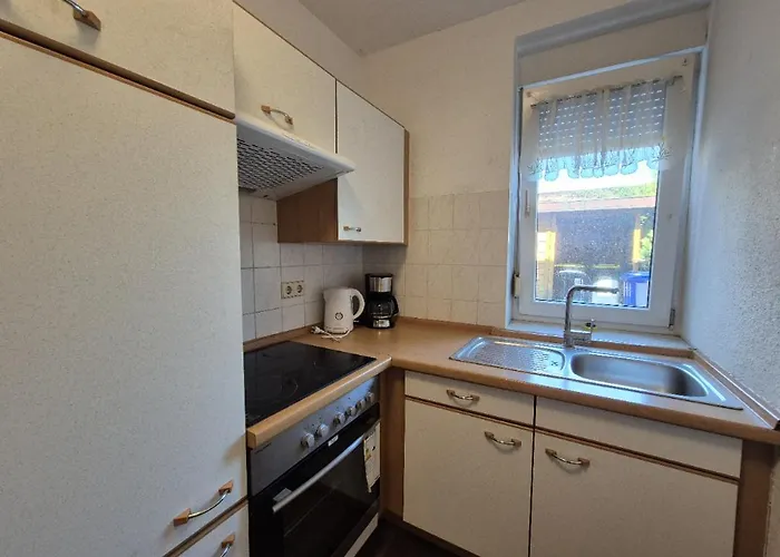 アパート Mikra Homes24 In メラーネ