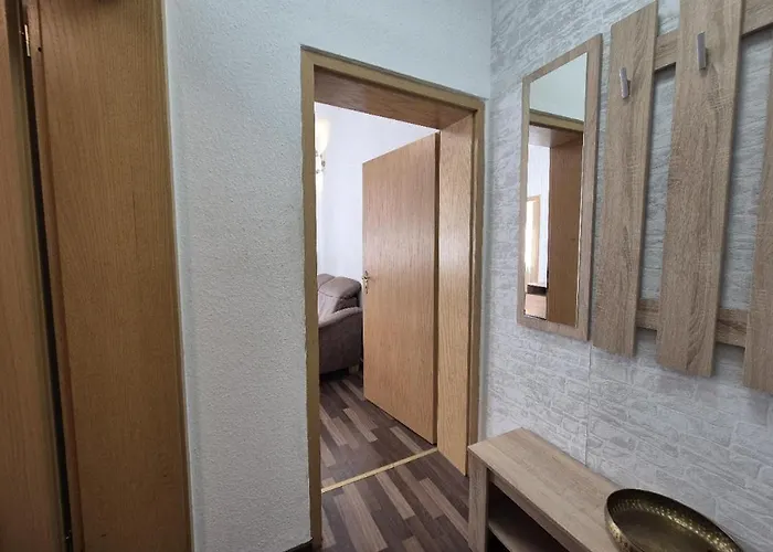 Mikra Homes24 In アパート メラーネ